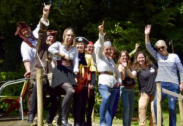 Des "pirates" animaient des ateliers ludiques pour aider les entrepreneurs à apprendre à se mettre en valeur.