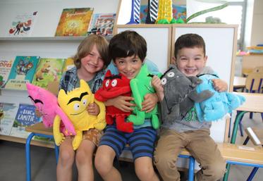 Camille, Paolo et Maho sont en grande section à l'école de Valence-en-Poitou qui. a reçu le label Edusanté.