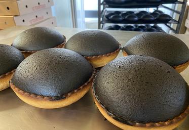 Les tourteaux fromagers de la pâtisserie Baubeau à Lezay.