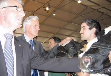 Michel Barnier, lors d'un passage au Sommet de l'élevage à Cournon (63) en tant que ministre de l'agriculture, en 2008.