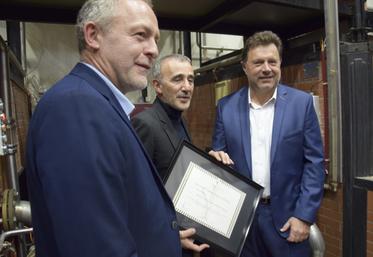 Jérôme Sourisseau, Élie Semoun et Florent Morillon ont inauguré le Ban de la distillation à la distillerie Bagnolet, chez Hennessy, le vendredi 25 octobre 2024.