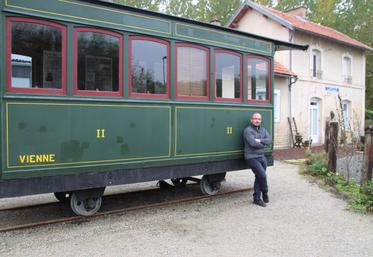 Thomas Dumontheil a grandi dans une famille qui travaille dans le ferroviaire depuis 4 générations.