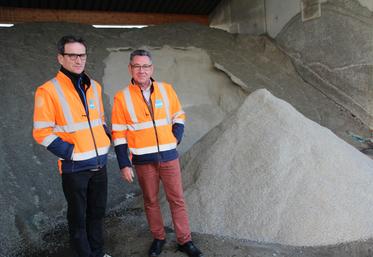Le centre d'exploitation de Poitiers est en alerte pour permettre aux usagers de la route de circuler en toute sécurité.