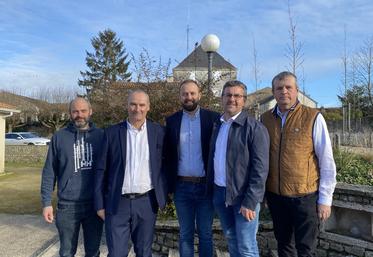 Romain Audebert, nouvel élu du CA, Paul Le Ber, directeur, Quentin Locqueville, directeur adjoint, Christophe Favreau, président et Jacky Berton, administrateur sortant.