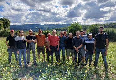 Les membres du Groupe Dephy aspirent tous à atteindre un jour, dans leurs parcelles, les taux de matière organique observés en Aveyron mais restent conscients des différences de sols.