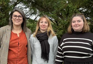 Roxane Boisson, directrice, Anaïs Mureau, administratif-recrutement, Léa Périvier, chargée de développement.