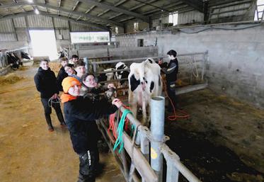 Pour les jeunes apprenants de l'Agrocampus de Saintonge, la participation au Salon de l'agriculture est une première qu'ils attendent avec impatience !