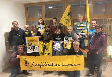 La liste "Soyons fermes" regroupe 20 agricultrices et agriculteurs de la Vienne.