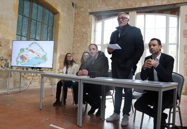 Présentation du projet de réhabilitation de Lagora à Gond-Pontouvre