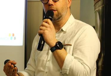 La déprise en production laitière s'accélère en Poitou-Charentes, note Arnaud Mouillet.