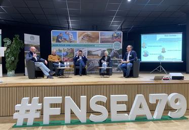 La table ronde de l'après-midi portait sur le système de protection agricole de la MSA, unique en son genre.