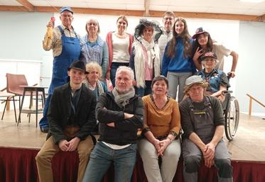 La troupe presque au complet à l'occasion d'une répétition