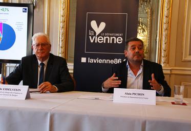 "Nous sommes au bord du précipice, sur le côté budgétaire, mais aussi sur toutes les compétences que nous avons à honorer", dit Alain Pichon.