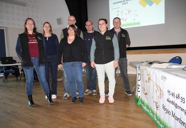 Les élus et salariées de l'Adev en assemblée générale fin mars.