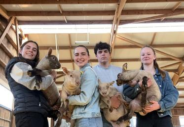 Anne Varniol, Julie Raveau, Lucas Bire et Chloé Avisse, motivés comme jamais.
