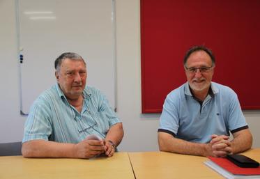 Bernard Chauvet, maire de Jazeneuil et président du Sivos et Jean-Louis Ledeux, maire de Lusignan et chargé des finances du Sivos.