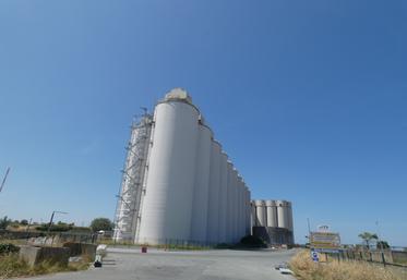 Parmi les aménagements réalisés au cours du chantier de reconstruction, la création d'un nouvel escalier d'accès plus commode pour les interventions.
