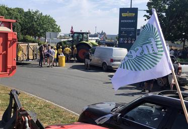 Le parc du Futuroscope était bloqué ce vendredi matin.