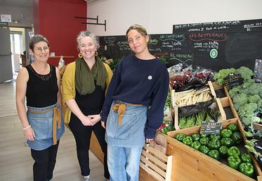 Au Maraîcher du Moulin, on propose des colis avec des produits locaux pour faire des recettes chez soi. 
