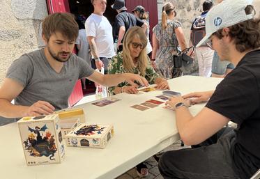 Le jeu a été  présenté par Bénédicte Breuls et Valentin Gaudicheau au Flip à Parthenay.
