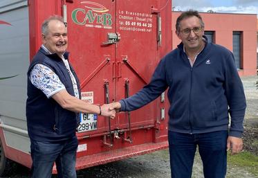 T. Bodet et A. Proust. La vente date du 1er juillet.