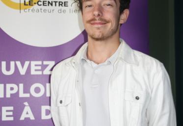 Robin Zapun est chargé de mission habitat inclusif au sein de l'Association Le-Centre.
