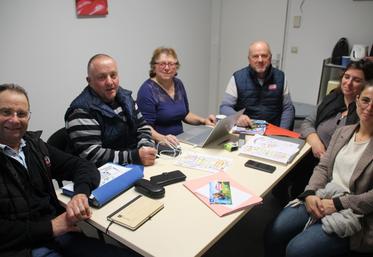 L'équipe organisatrice était en réunion cette semaine. Objectif: s'adapter avec optimisme à l'actualité.