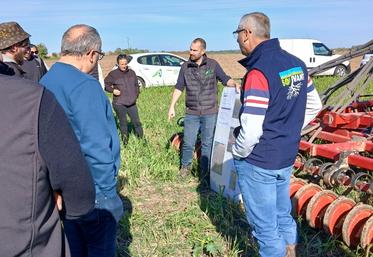 Florent Abiven (CA 17-79) anime le groupe Sol Vivant dont Emmanuel Ruiz (à droite) est membre. "Se former en collectif est primordial pour moi", affirme-t-il.