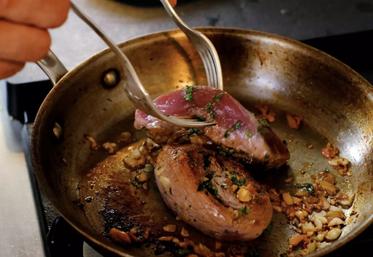 "Chevreuil façon tigre qui pleure", l'une des multiples recettes de gibier proposées par la Fédération nationale des chasseurs.