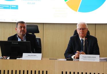 "Malgré ces difficultés, nous restons dans l'action : nous continuons d'avancer pour servir les habitants", assure le président Pichon.