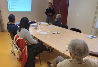 Cette semaine, un atelier "bien-être et santé" avait lieu à la Maison Lisa (Lieu d'information et de soutien pour les aidants) de Châtellerault autour des besoins nutritionnels quotidiens.