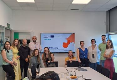 Des conseillers techniques espagnols, portugais et français travaillent ensemble sur ce projet européen.