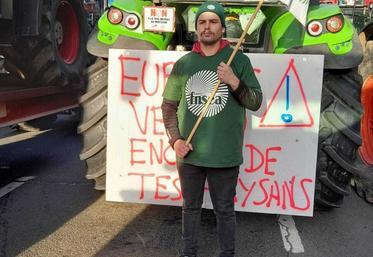 Nicolas Ferré, de St-Loup, futur installé sur l'exploitation céréalière familiale.