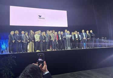 La plupart des élus du Conseil départemental étaient présents.