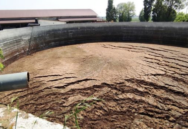 Le stockage des déjections représente 20 % des émissions en élevage bovin.