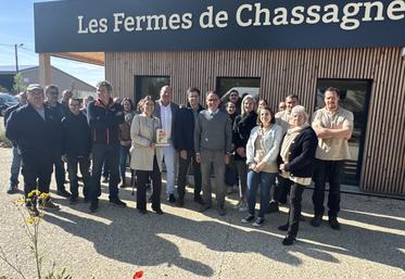 Les Fermes de Chassagne ont fait visiter leur site aux représentants du Réseau Pour l'Emploi de la Charente et à une dizaine de demandeurs d'emploi.