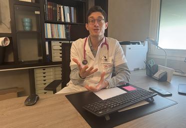 Le docteur Paul-Henri Lambert, praticien à Paris, a assuré une semaine de consultation à Mérignac. Il fait partie de l'équipe de médecins qui s'assure du bon fonctionnement des centres de Médecins Solidaires.