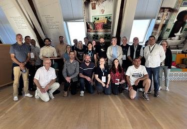 Une vingtaine de professionnels de la filière caprine ont participé à cet Aquitanima Tour.