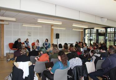 Des professionnels du livre ont suivi la journée organisée par les étudiants de Poitiers.
