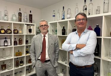 Jean-Pierre Bernadet (Président d'Atlanpack, administrateur Spirits Valley et exposant au salon) et Calixte Blanchard (directeur de Spirits Valley).