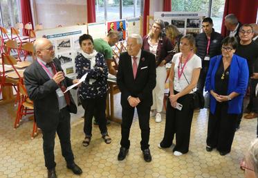 Élus locaux et anciens élèves ont célébré cet anniversaire aux côtés de nombreux « babigeots », anciens élèves de l'Enilia.