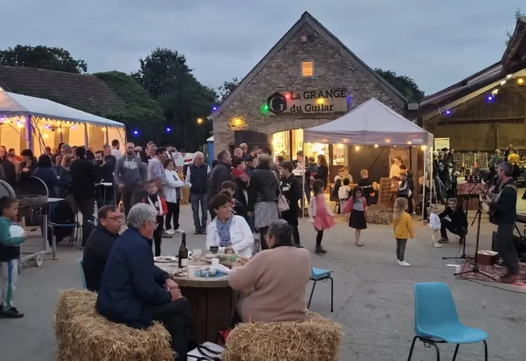 <em class="placeholder">Marché de producteurs en Bretagne</em>