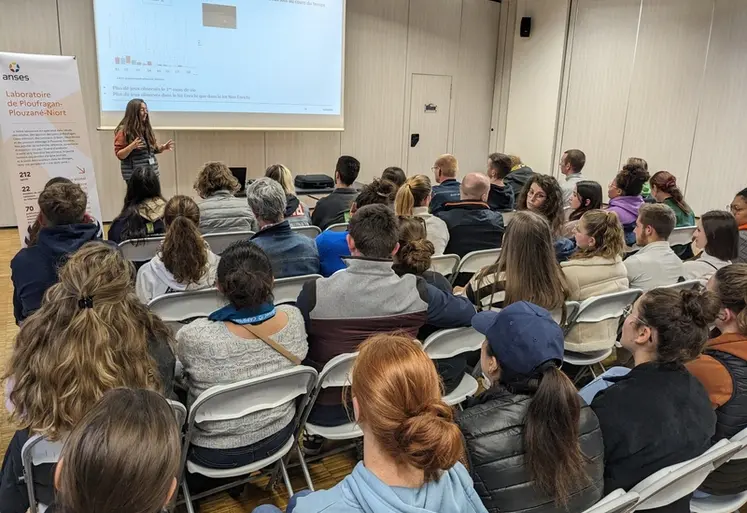 <em class="placeholder">Conférence au salon Capr&#039;Inov</em>