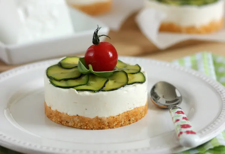 <em class="placeholder">Cheesecake au chèvre frais et pesto rosso</em>