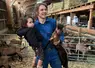 <em class="placeholder">Amélie avec ses chevrettes et sa fille</em>