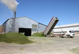 Usine de déshydratation de la luzerne