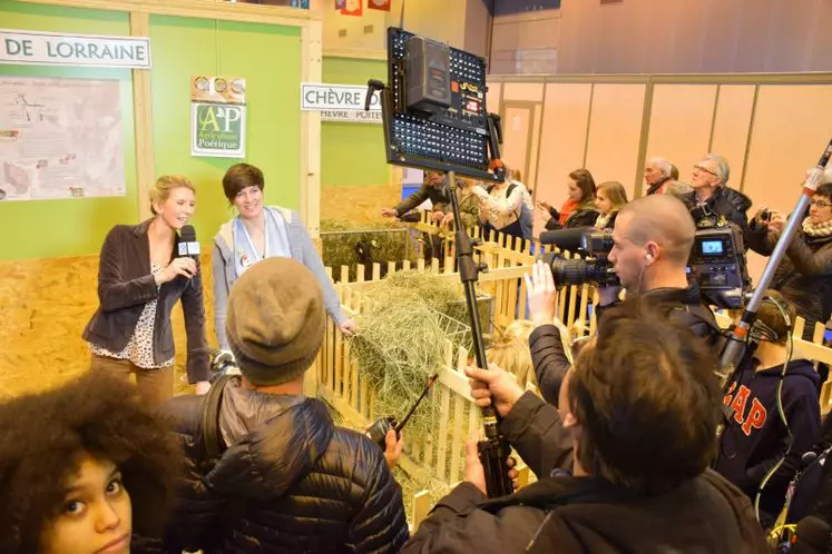 Du saucisson au stand du Poitou-Charentes