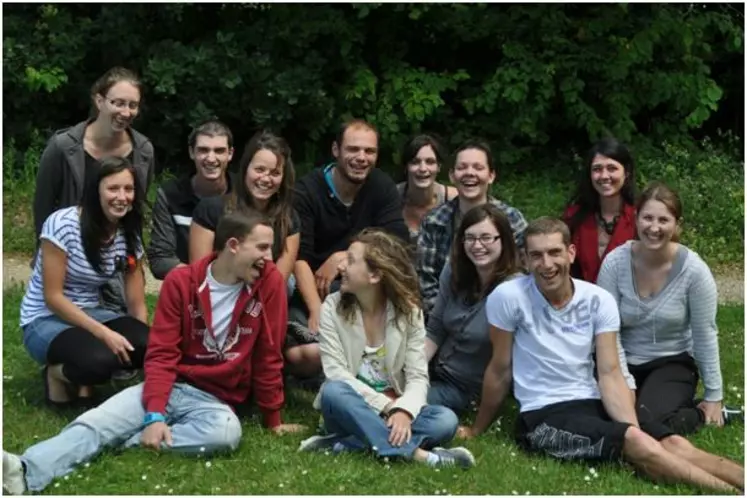 Laura, Jérémie, Elise, Anthony, Marjolaine, Laure, Pauline, Coralie, Denis, Mylène, Elodie, Ludovic et Aurélie ont eu seize semaines de cours et d'échanges pour approfondir leur projet professionnel.