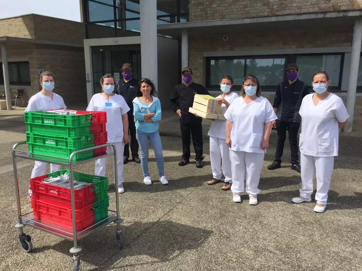 Dans les Deux-Sèvres, l’hôpital de Melle a reçu des repas à base de chevreaux et de fromages de chèvre.