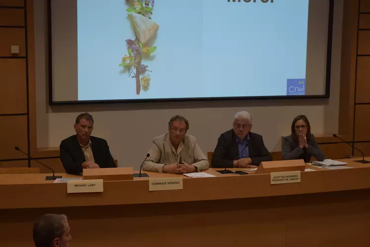 Le 29 juin à la Maison du lait à Paris, l’assemblée générale de l’Anicap a rassemblé ses trois collèges constitutifs : producteurs, laiteries privée et laiteries coopératives. © D. Hardy